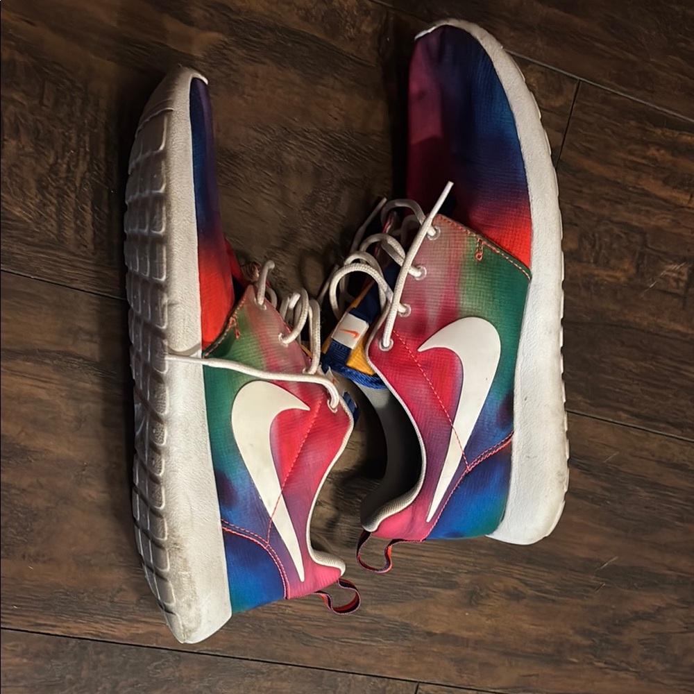 Nike shoes men’s size 9